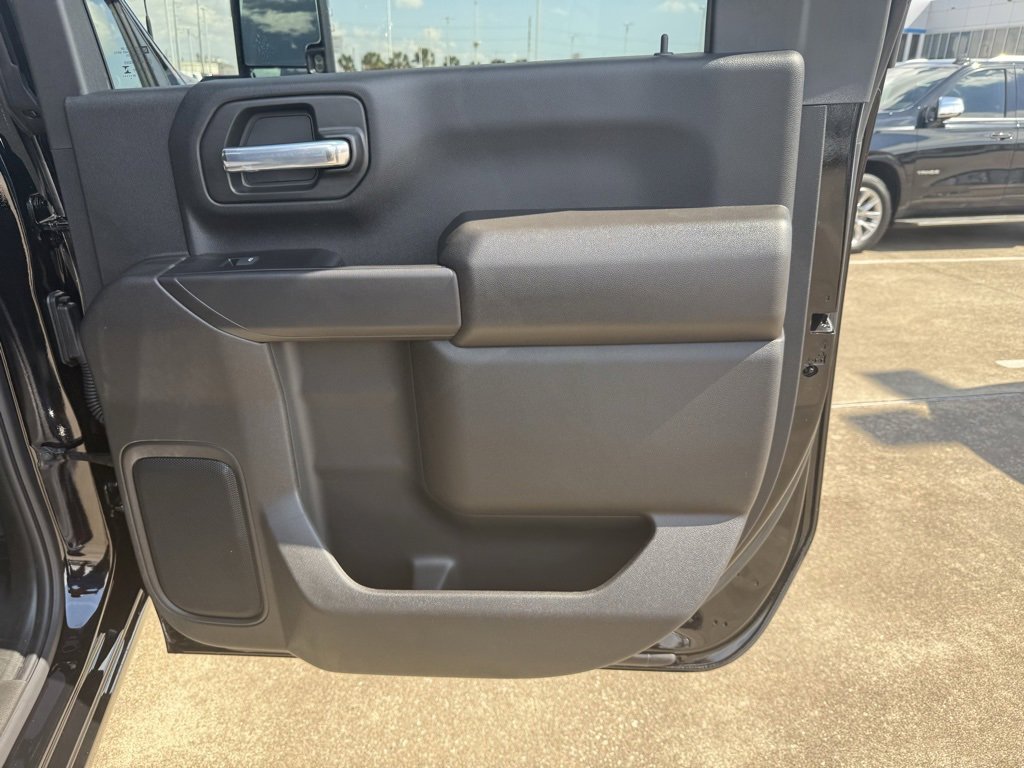 New 2026 Chevrolet Silverado 2500 Custom w/ Custom Value Package image 38