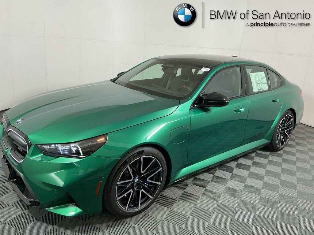 New 2026 BMW M5 w/ Executive Package