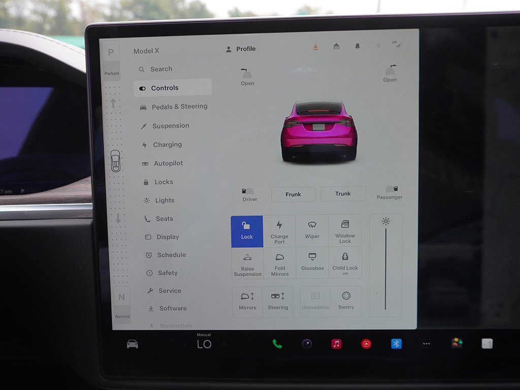 Used 2022 Tesla Model X image 51