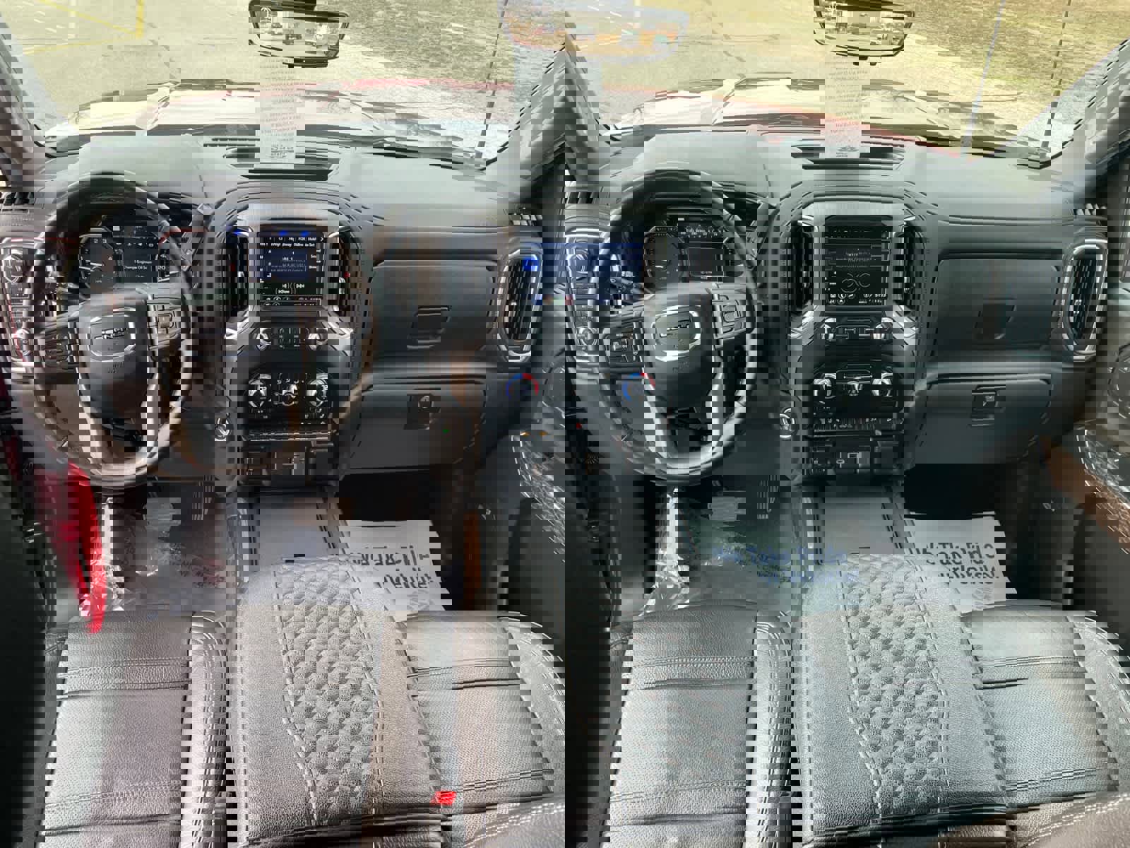 Used 2023 GMC Sierra 2500 Denali w/ Technology Package image 11