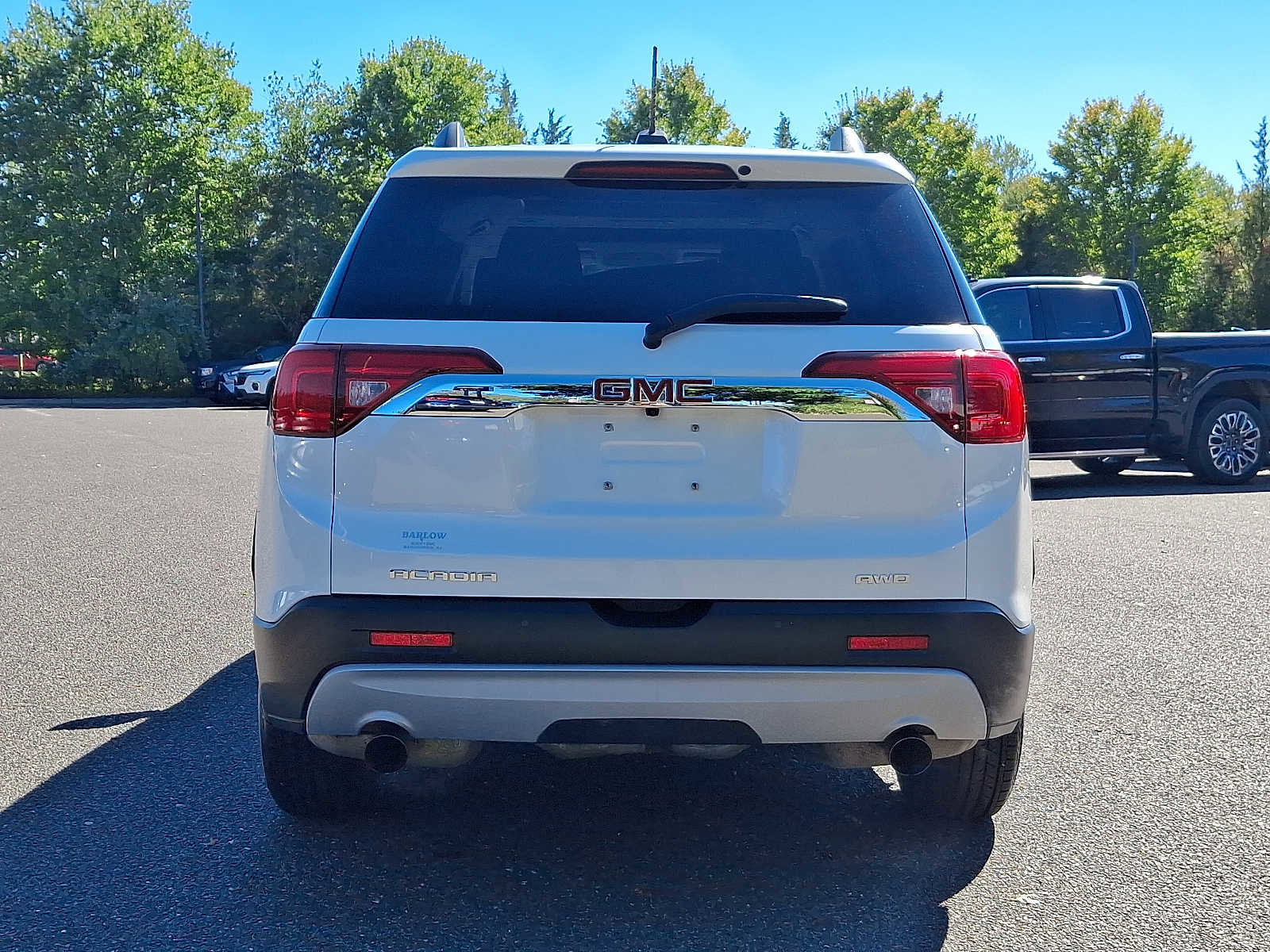 Used 2019 GMC Acadia SLT w/ LPO, Floor Liner Package image 5