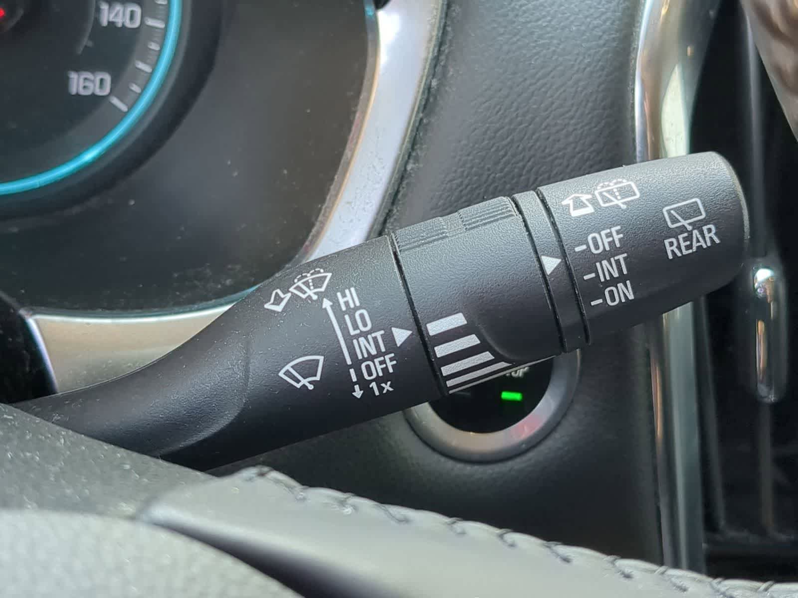 Used 2018 Chevrolet Traverse LT w/ LPO, Floor Liner Package AWD/4WD image 25