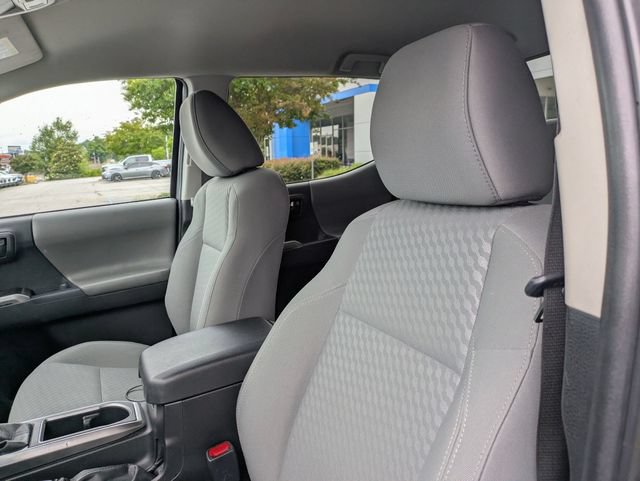 Used 2023 Toyota Tacoma SR5 RWD image 13