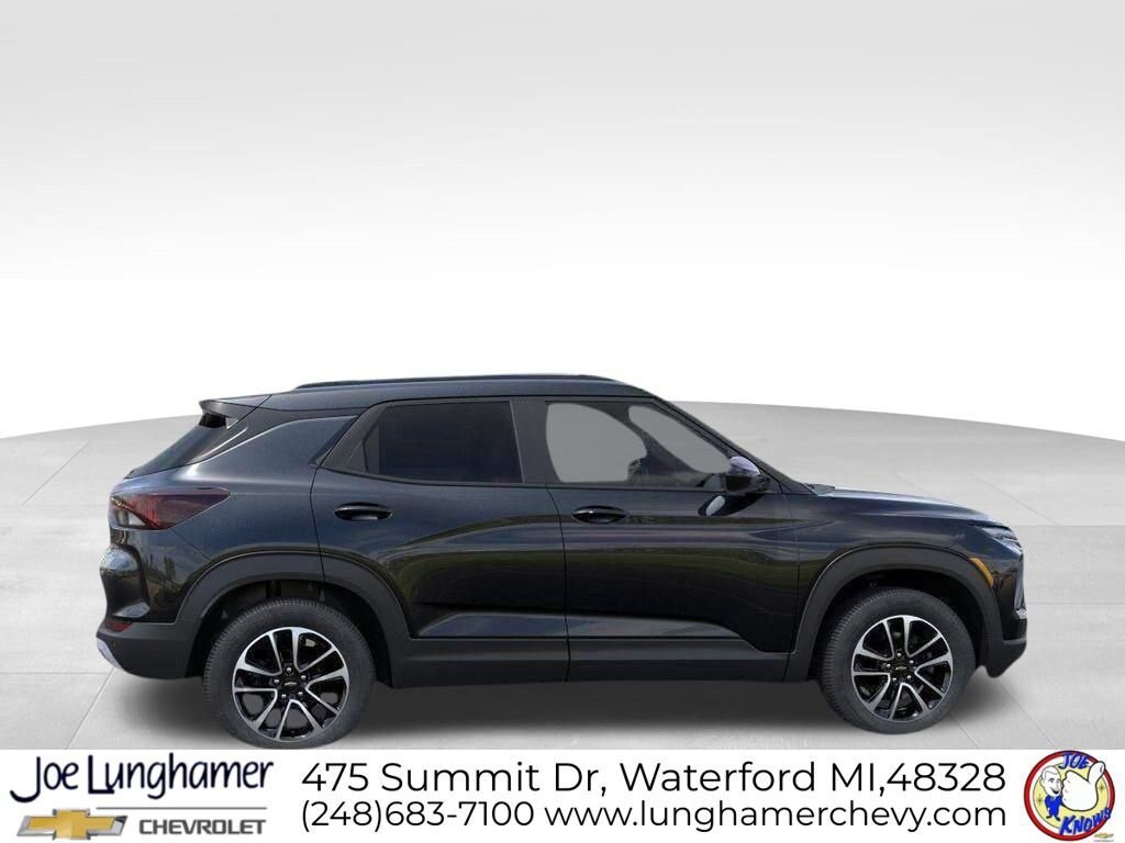 New 2026 Chevrolet TrailBlazer LT w/ Convenience Package FWD image 5