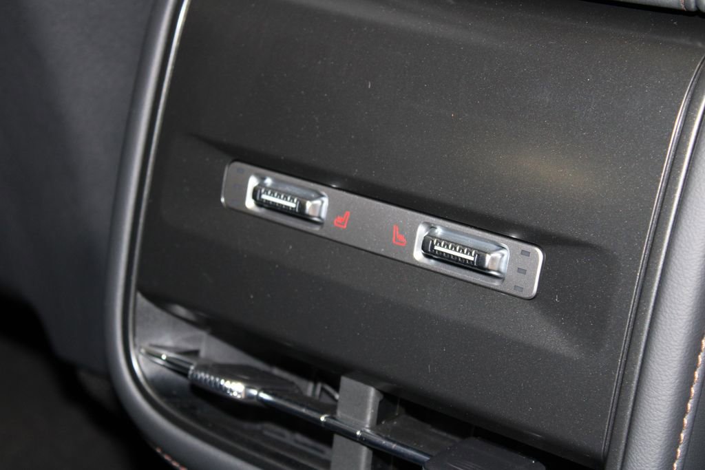 New 2026 Lincoln Nautilus Premier w/ Equipment Group 102A image 33