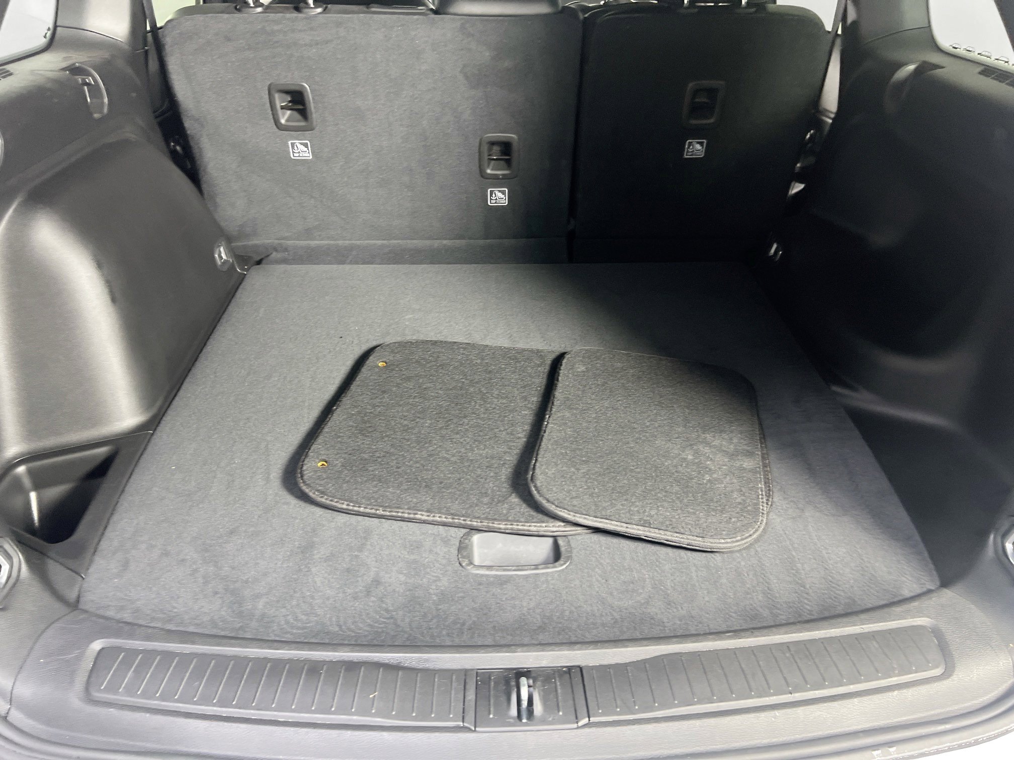 Used 2023 Jeep Grand Cherokee Altitude image 25