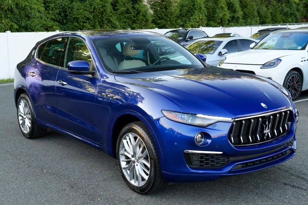 Used 2022 Maserati Levante GT image 9