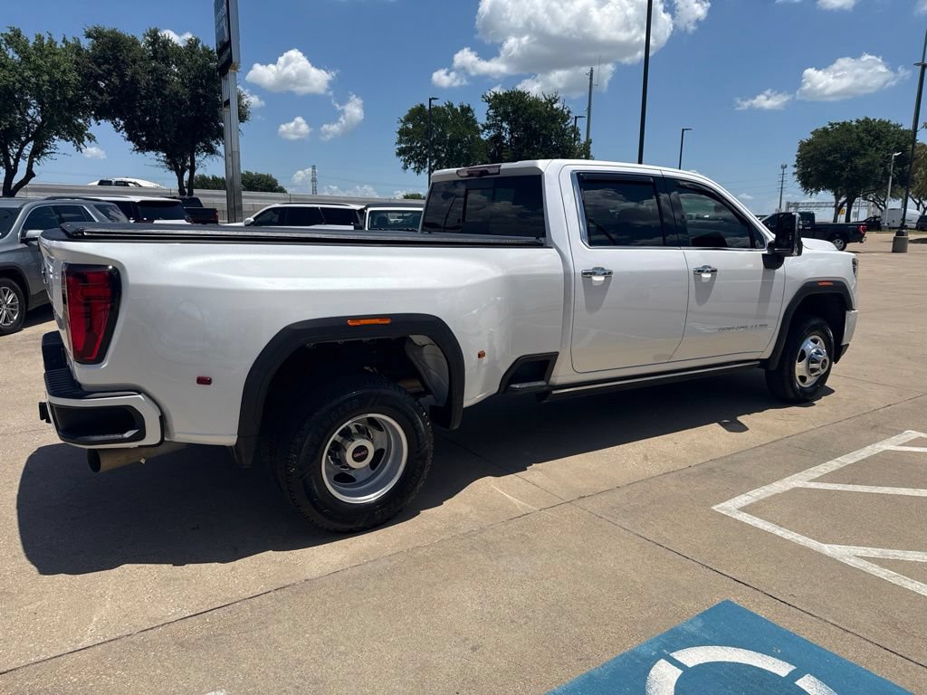 Used 2023 GMC Sierra 3500 Denali w/ Denali Ultimate Package AWD/4WD image 5