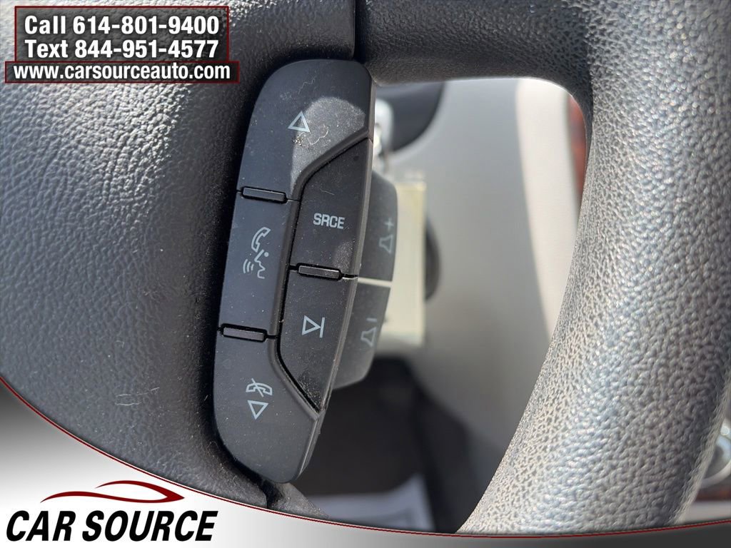 Used 2016 Chevrolet Impala LT FWD image 11