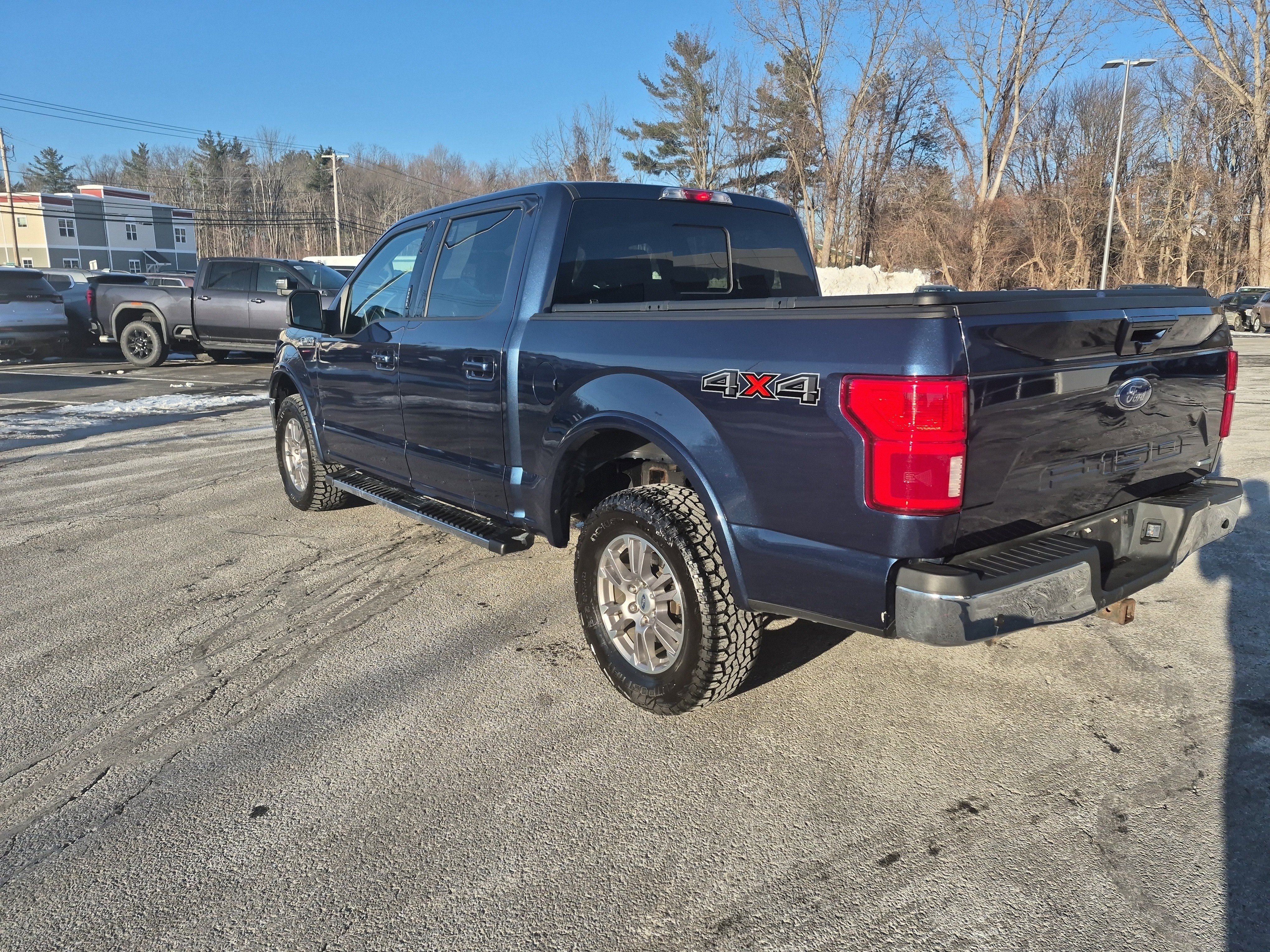 Used 2020 Ford F150 Lariat w/ Equipment Group 501A Mid image 3