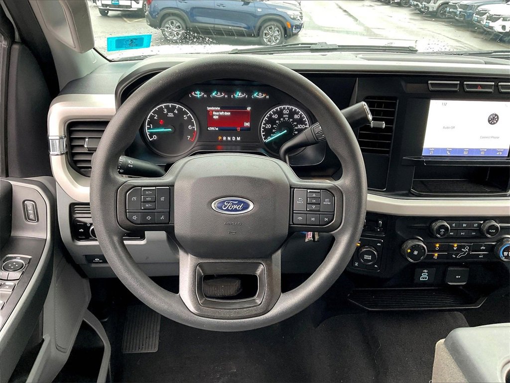 Used 2023 Ford F250 XLT image 16