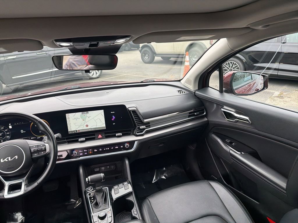 Used 2023 Kia Sportage SX image 12