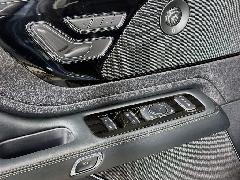 New 2026 Lincoln Aviator Reserve RWD image 18