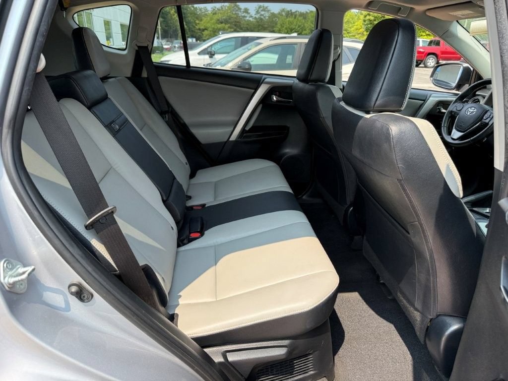 Used 2017 Toyota RAV4 Limited w/ Advanced Technology Package AWD/4WD image 20