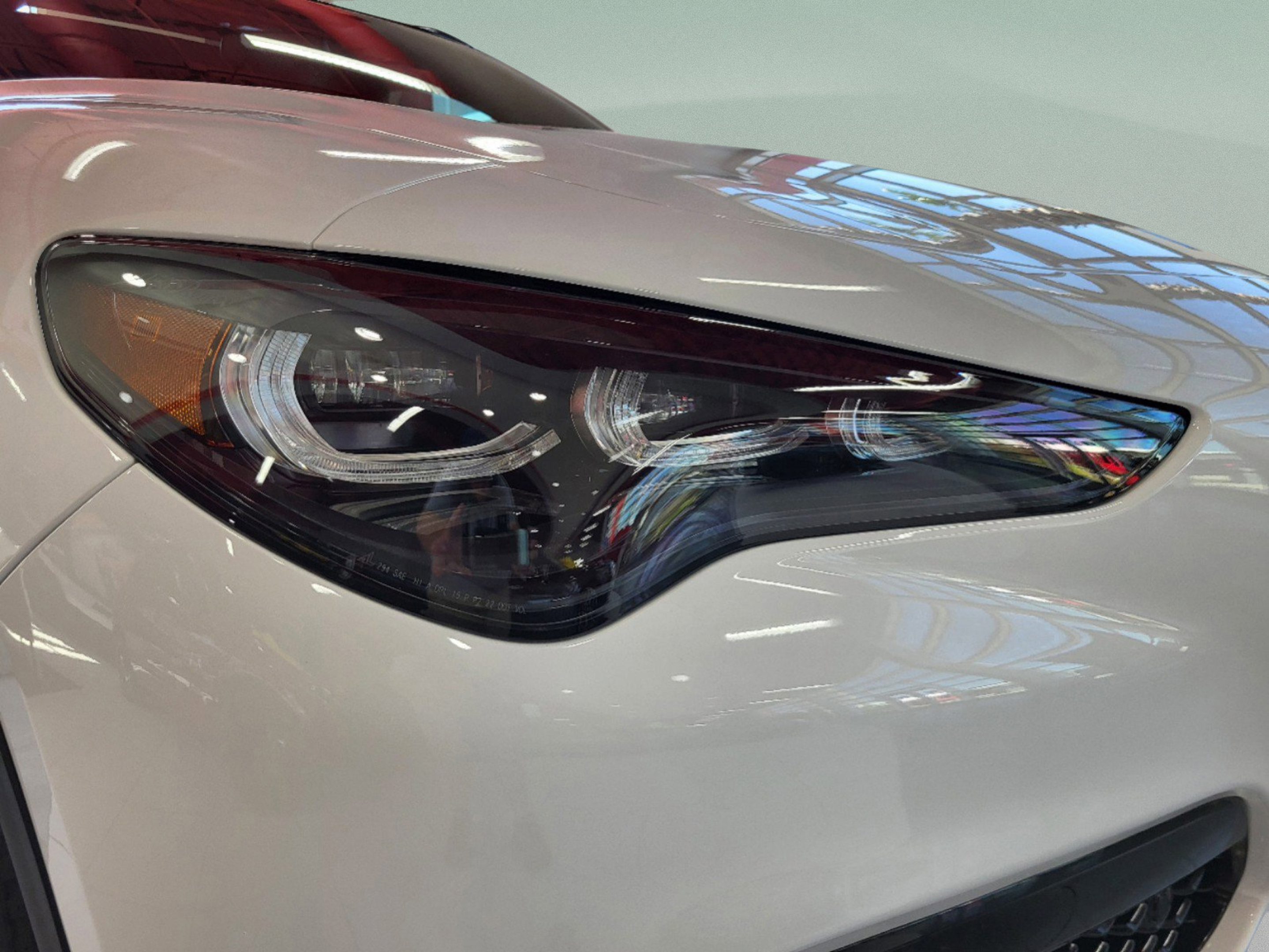 New 2025 Alfa Romeo Stelvio Sprint AWD/4WD image 14