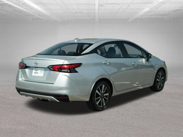 Used 2025 Nissan Versa SV FWD image 9