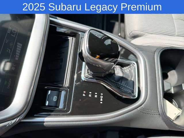 Used 2025 Subaru Legacy Premium w/ Popular Package #1A AWD/4WD image 27