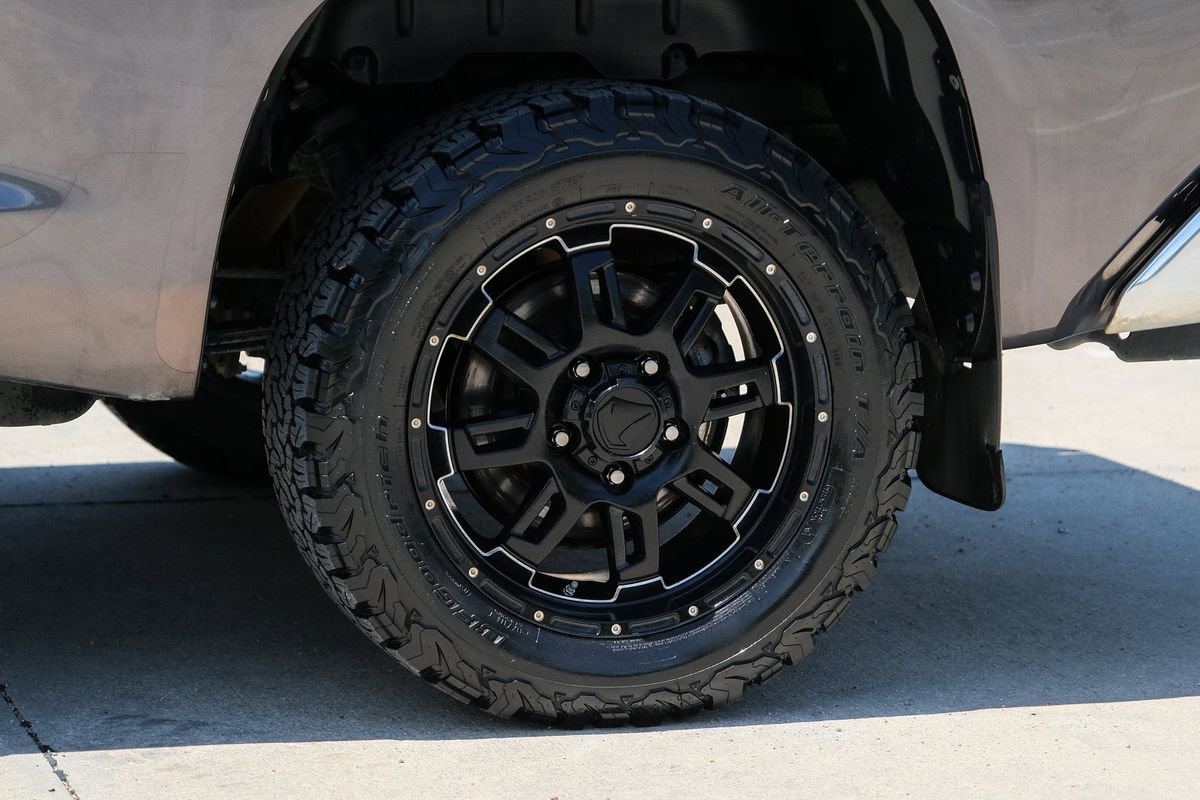 Used 2015 Toyota Tundra SR5 RWD image 14