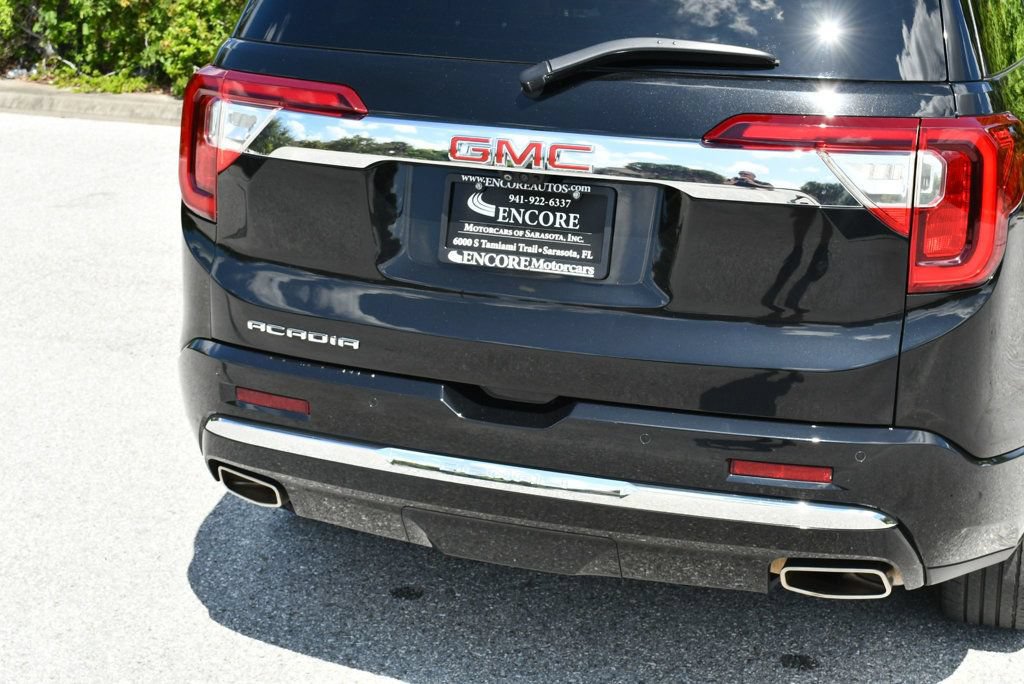 Used 2021 GMC Acadia Denali w/ Denali Technology Package FWD image 10