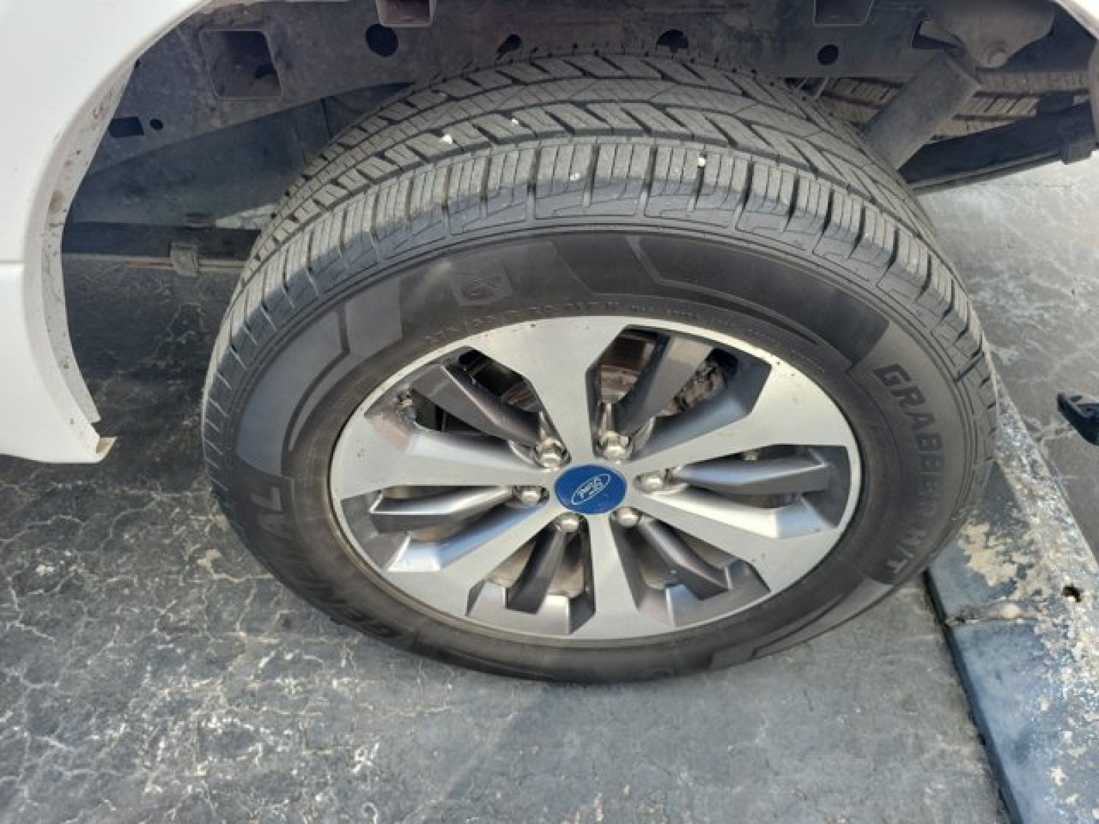 Used 2018 Ford F150 XL w/ Equipment Group 101A Mid RWD image 8