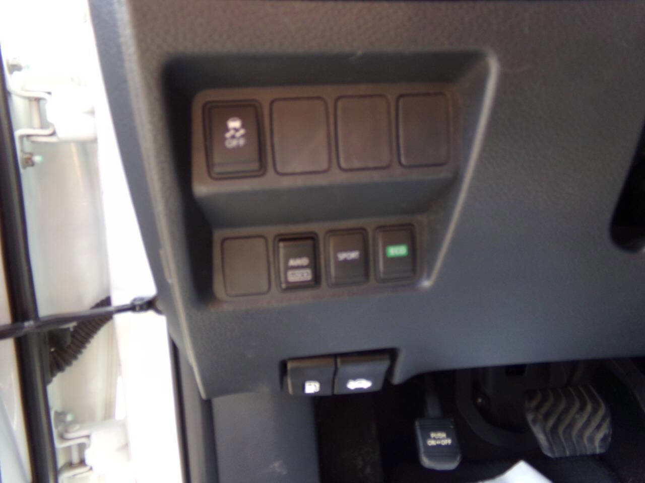 Used 2017 Nissan Rogue S image 34