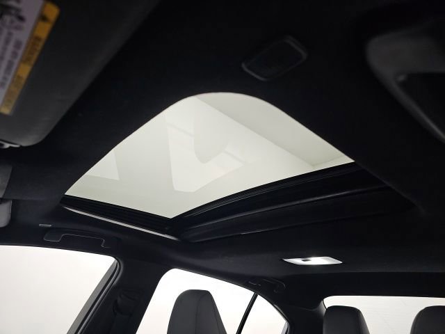 Certified 2024 Toyota Corolla SE w/ SE Premium Package FWD image 30