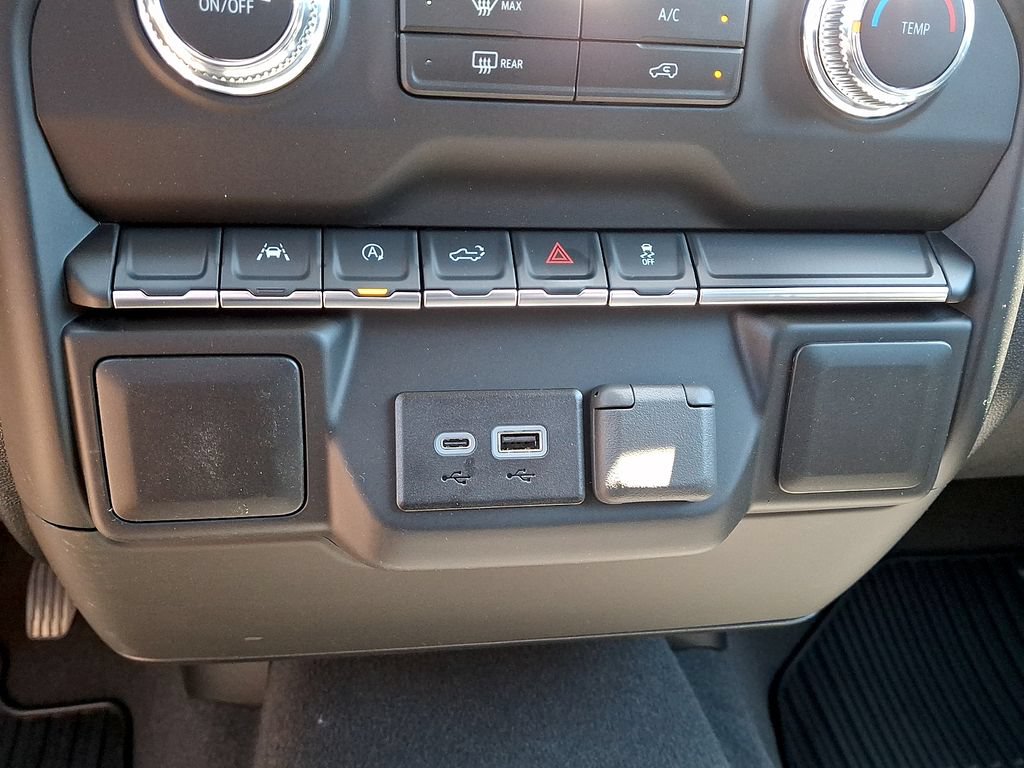 New 2026 GMC Sierra 1500 Pro w/ Graphite Edition AWD/4WD image 16
