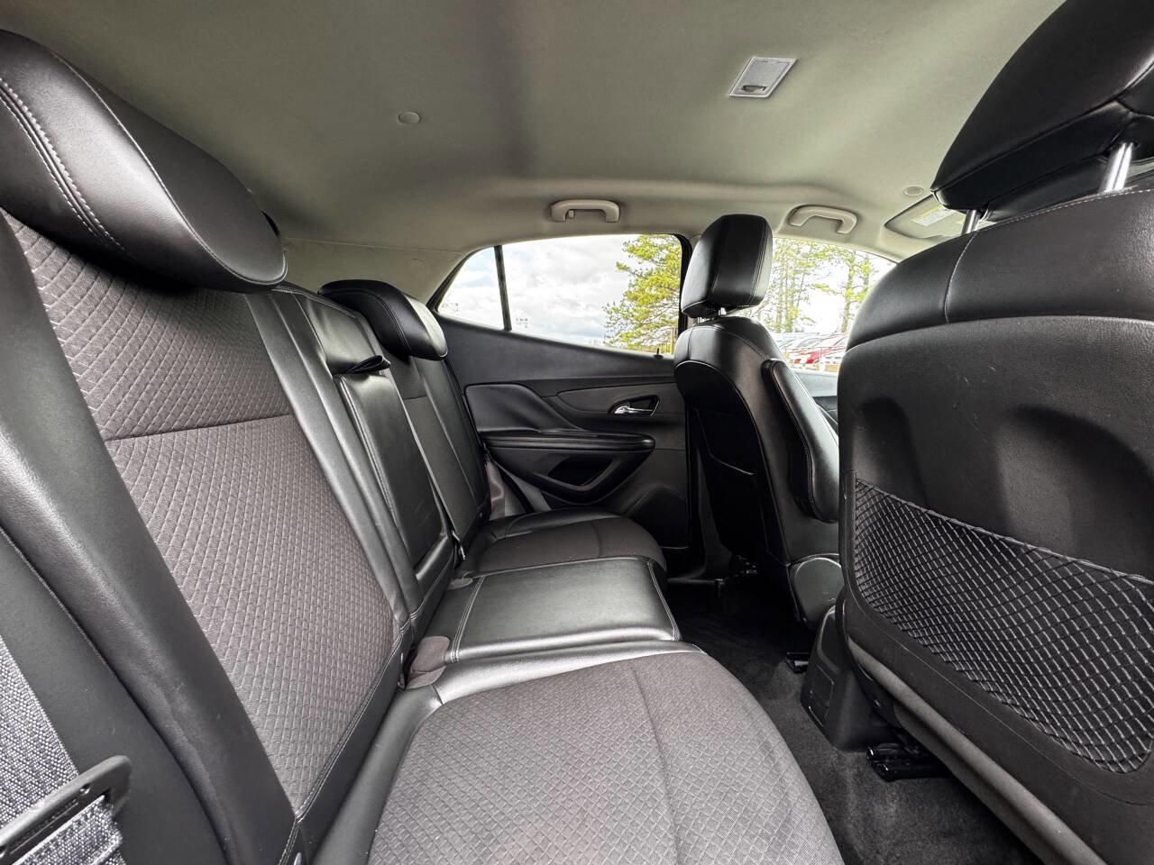 Used 2019 Buick Encore Preferred image 11