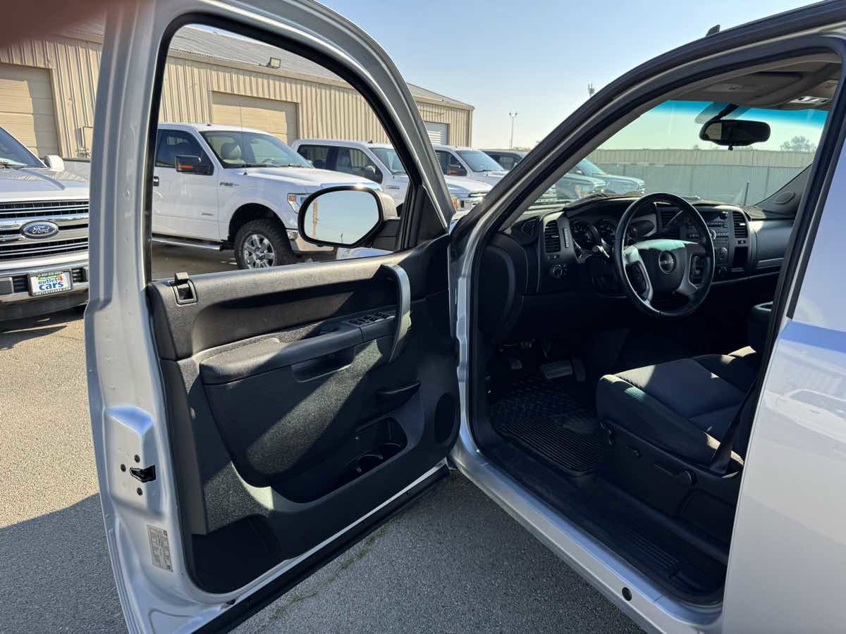 Used 2013 GMC Sierra 1500 SLE w/ Power Tech Package image 24