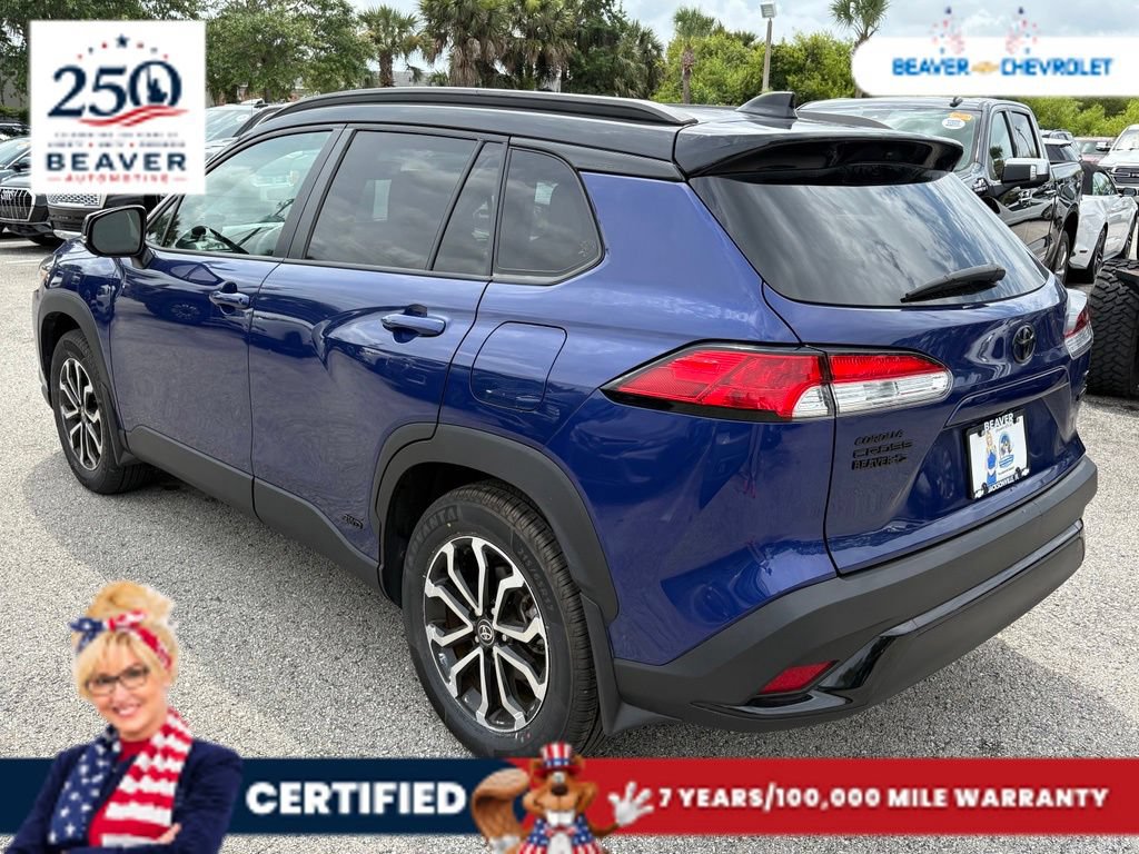 Used 2024 Toyota Corolla Cross AWD Hybrid w/ Moonroof Package image 5
