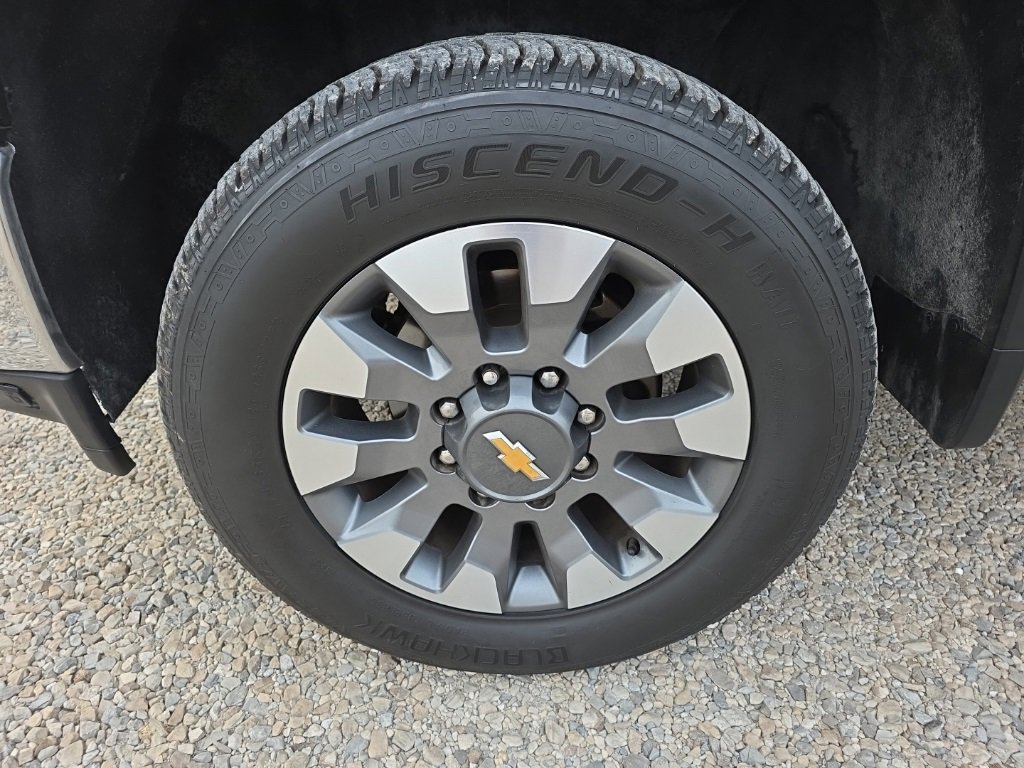Used 2023 Chevrolet Silverado 2500 LT image 11