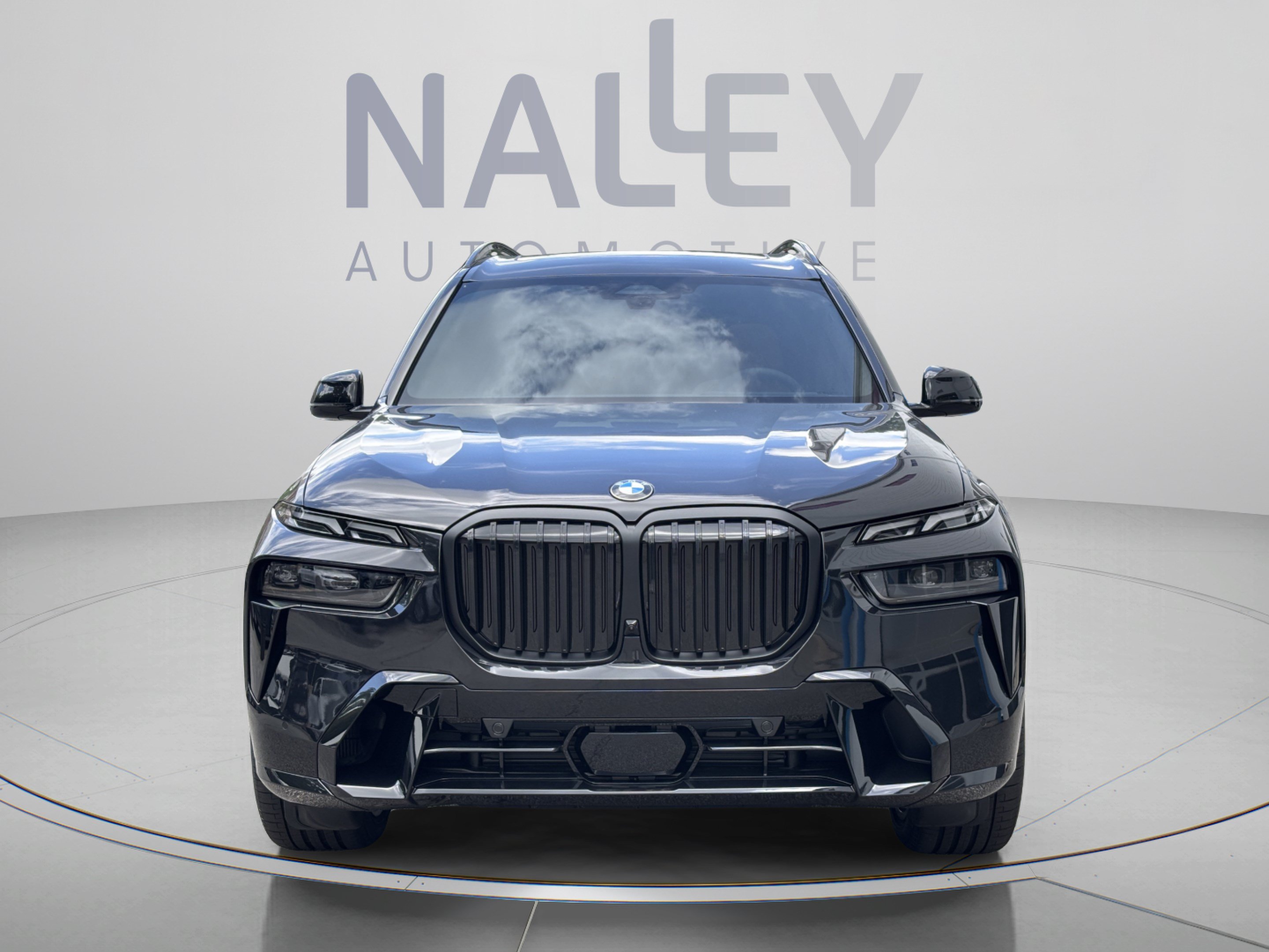 Used 2027 BMW X7 xDrive40i w/ M Sport Package AWD/4WD image 6