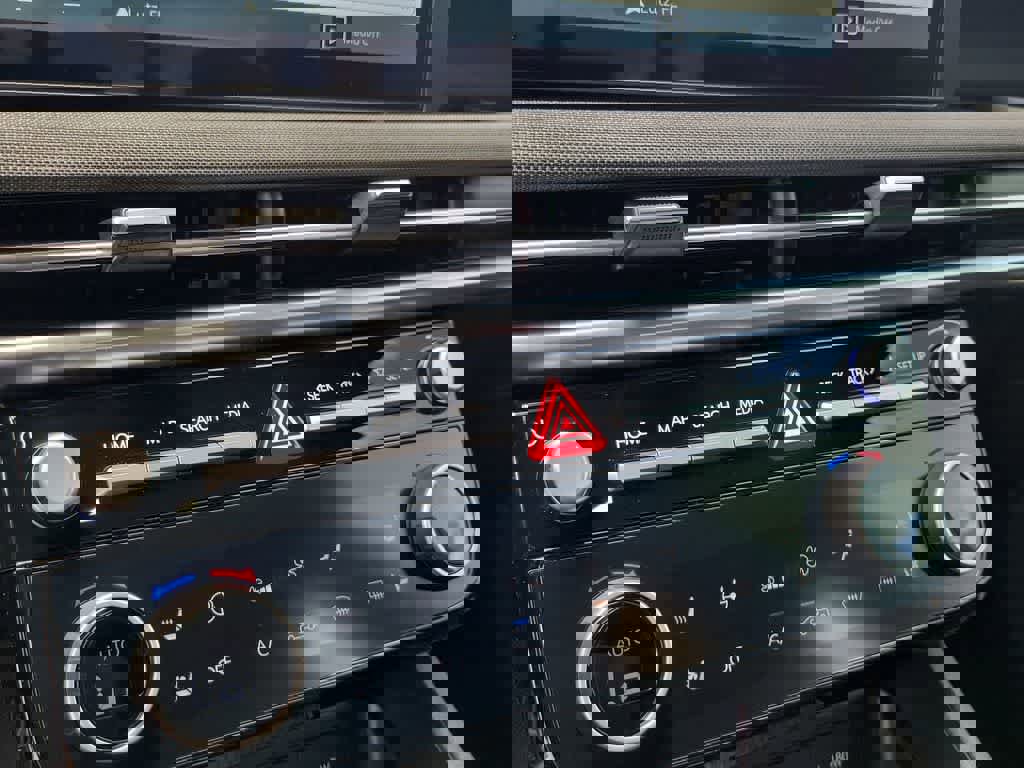 New 2025 Hyundai Santa Cruz Limited image 29