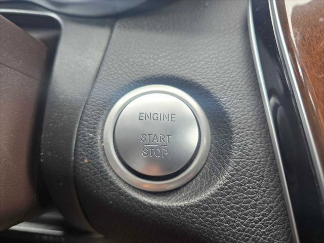 Used 2018 Mercedes-Benz GLC 300 4MATIC image 31