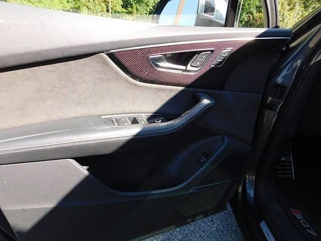 Used 2022 Audi SQ7 Premium Plus w/ SQ7 Executive Package image 17