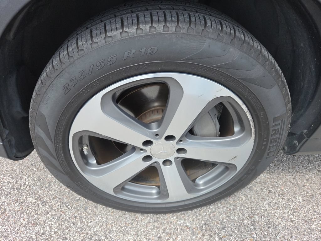 Used 2016 Mercedes-Benz GLC 300 image 3