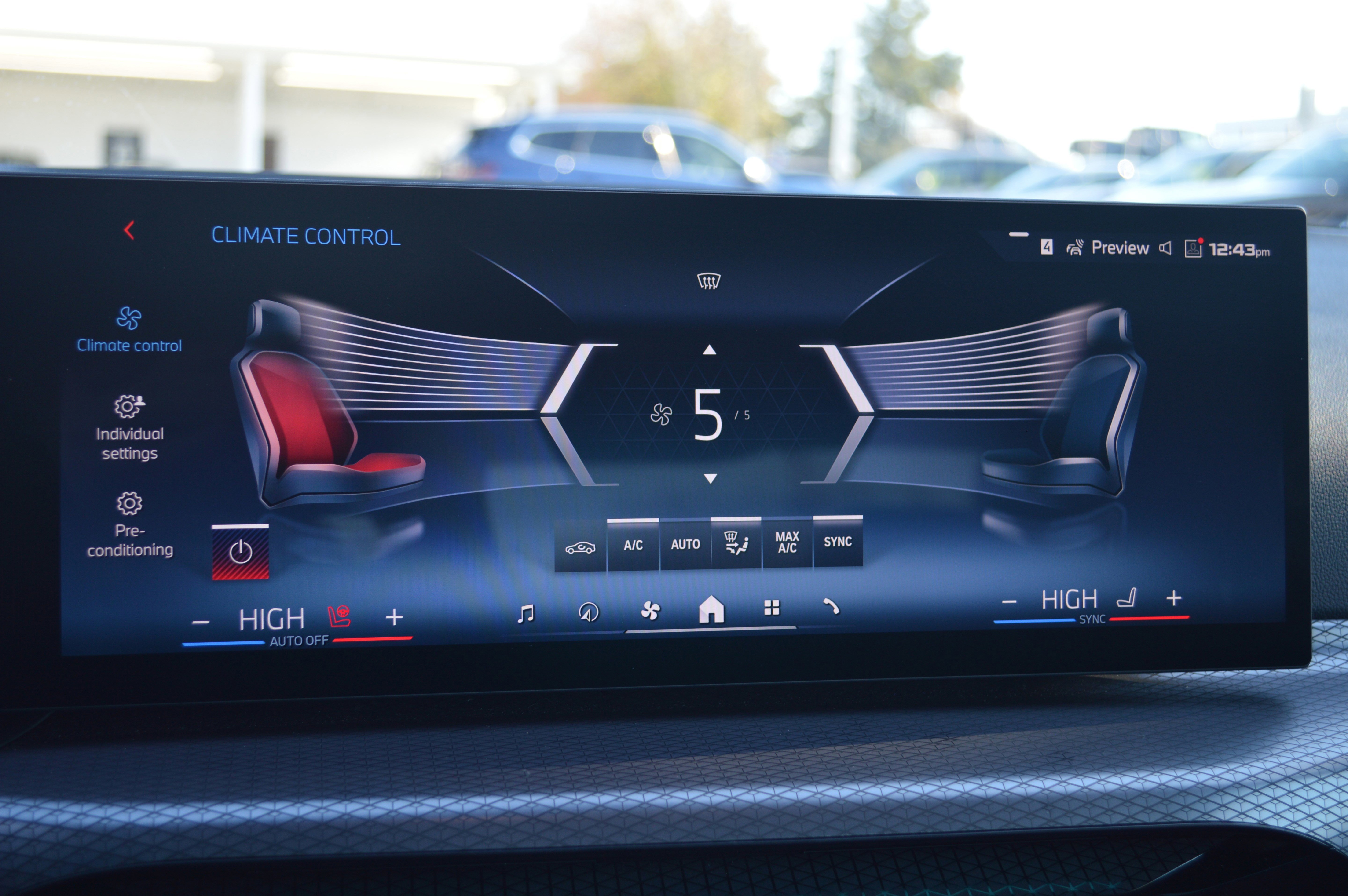 Used 2026 BMW 440i xDrive Coupe w/ Premium Package image 21