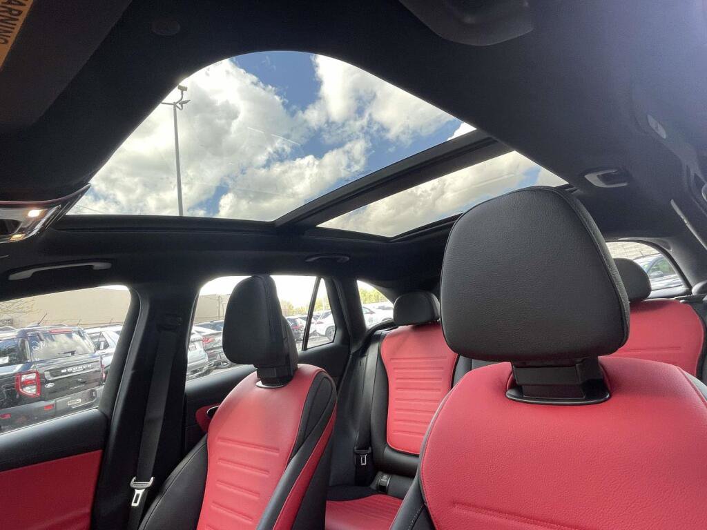 New 2026 Mercedes-Benz GLC 43 AMG 4MATIC image 5