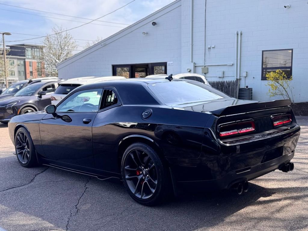 Used 2021 Dodge Challenger R/T Scat Pack RWD image 4