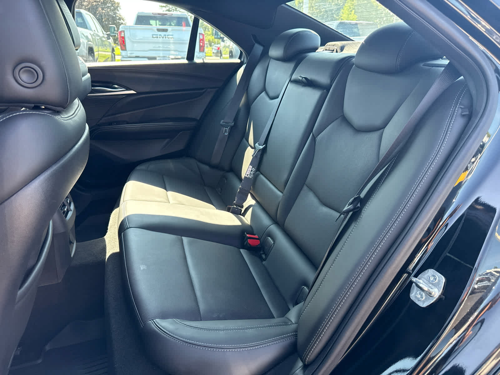 Certified 2021 Cadillac CT4 Premium Luxury w/ Technology Package AWD/4WD image 26