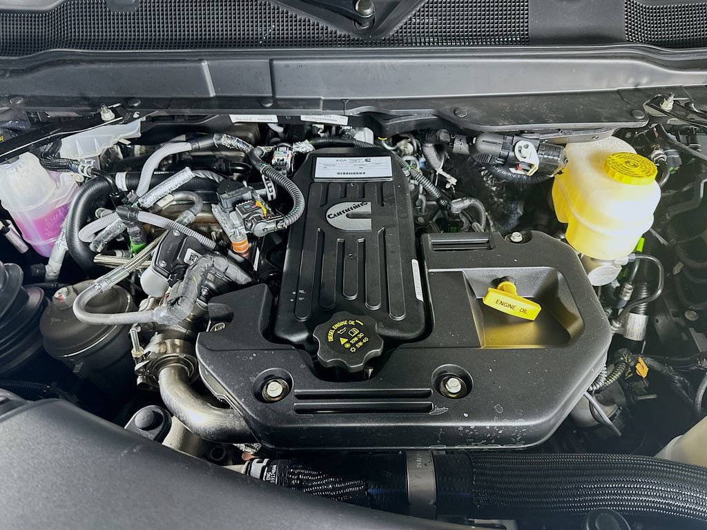 New 2025 RAM 2500 Tradesman AWD/4WD image 18