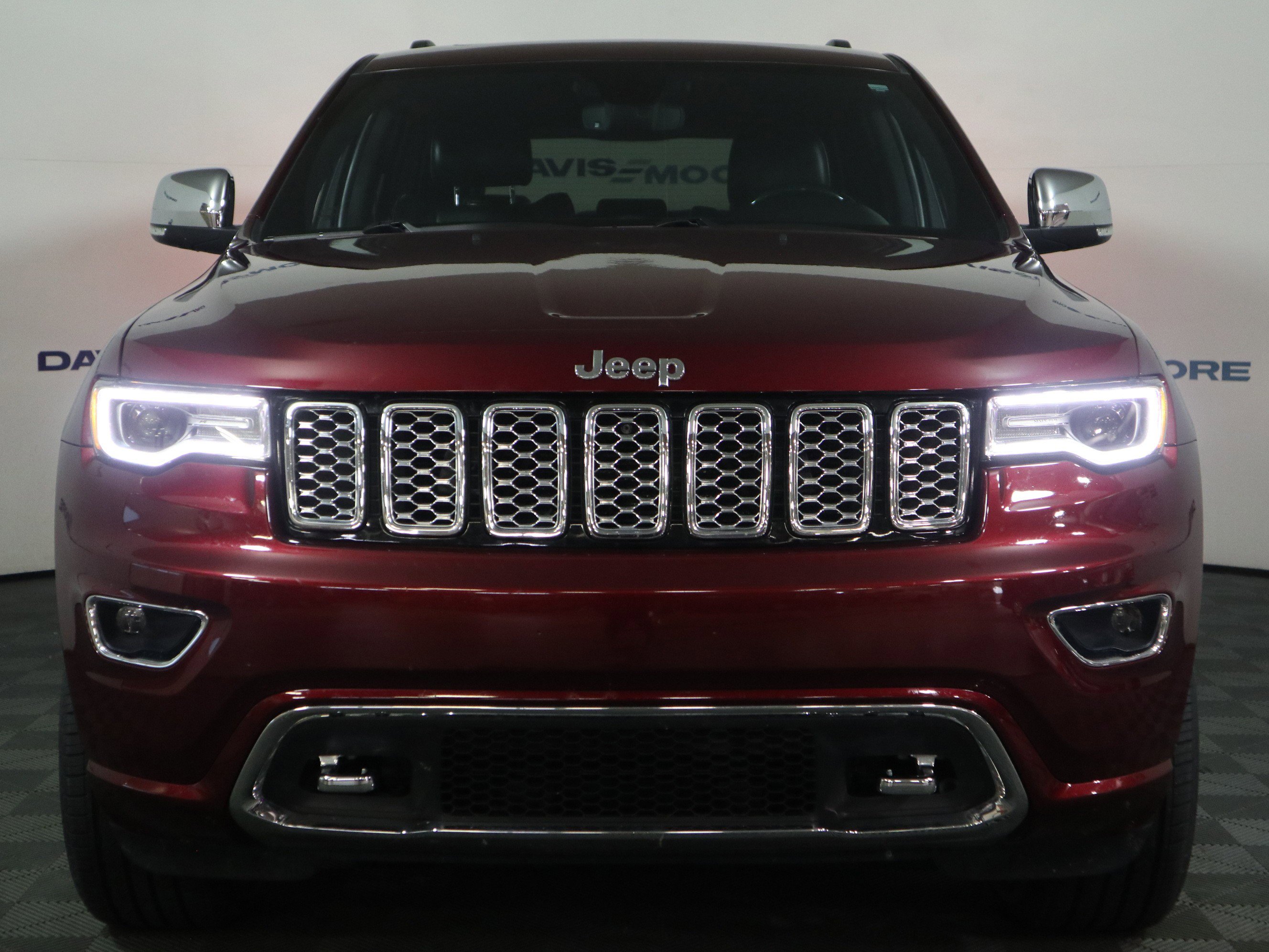 Used 2020 Jeep Grand Cherokee Overland image 13