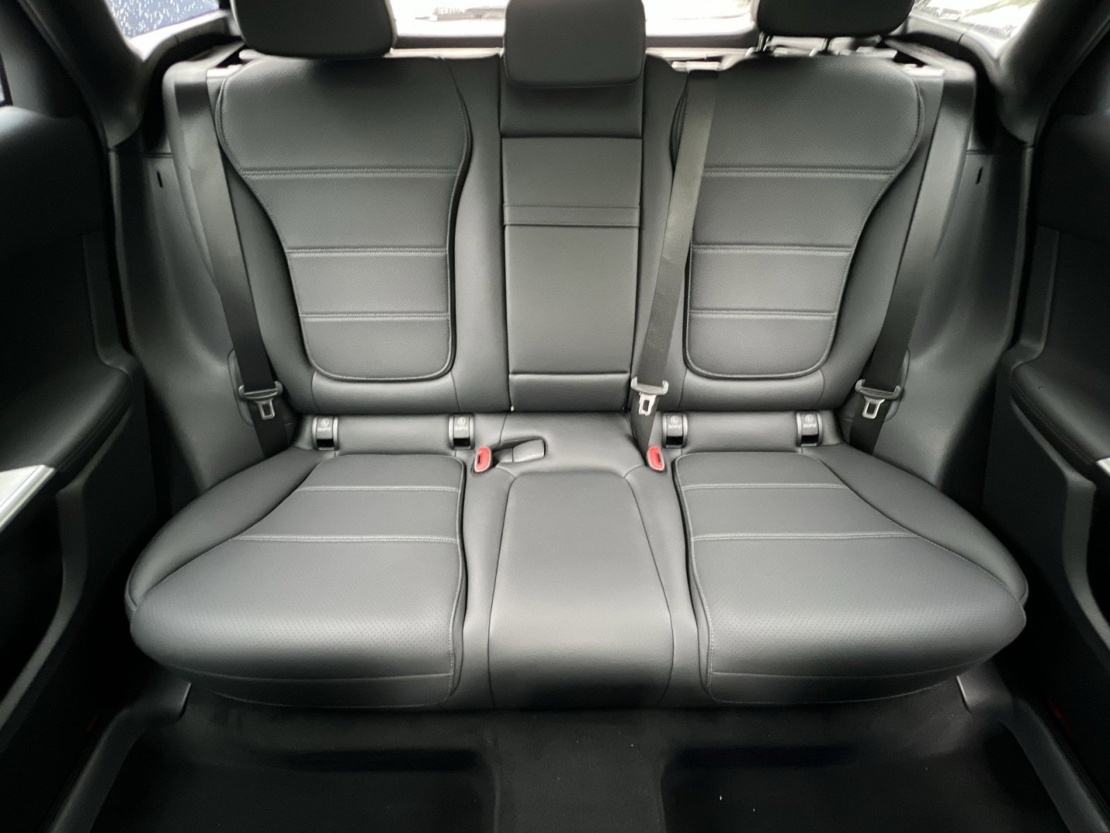 New 2026 Mercedes-Benz GLC 300 4MATIC image 15