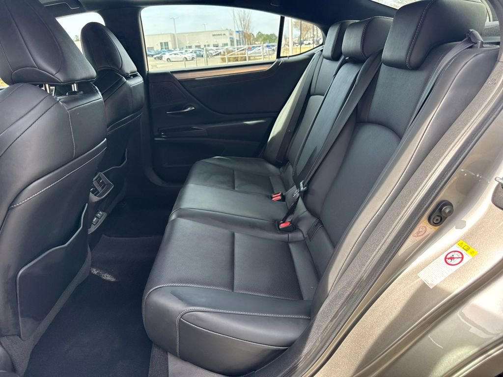 Used 2019 Lexus ES 350 F Sport w/ Accessory Package 2 image 26