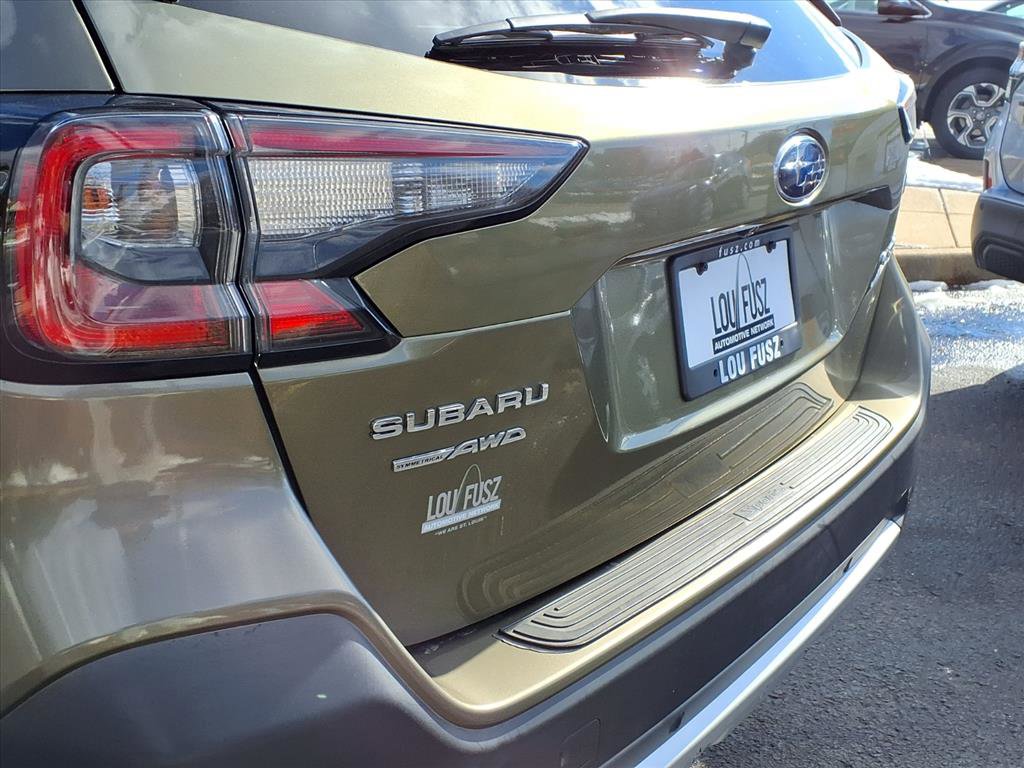 Used 2020 Subaru Outback Limited w/ Popular Package #2 image 27