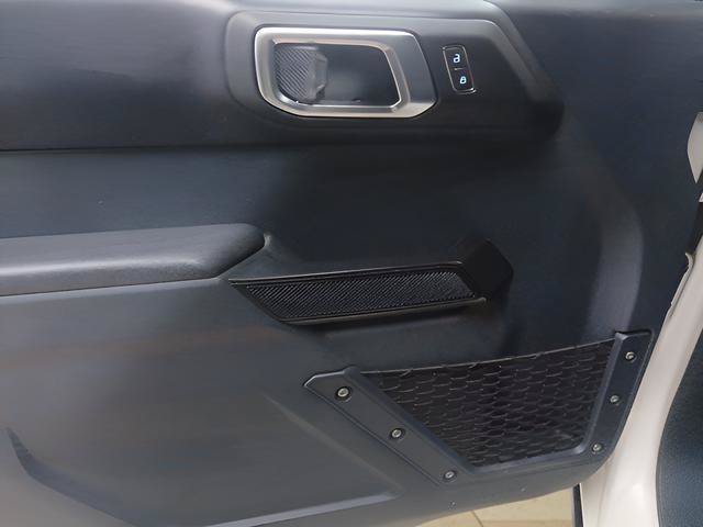 Used 2025 Ford Bronco Badlands AWD/4WD image 16