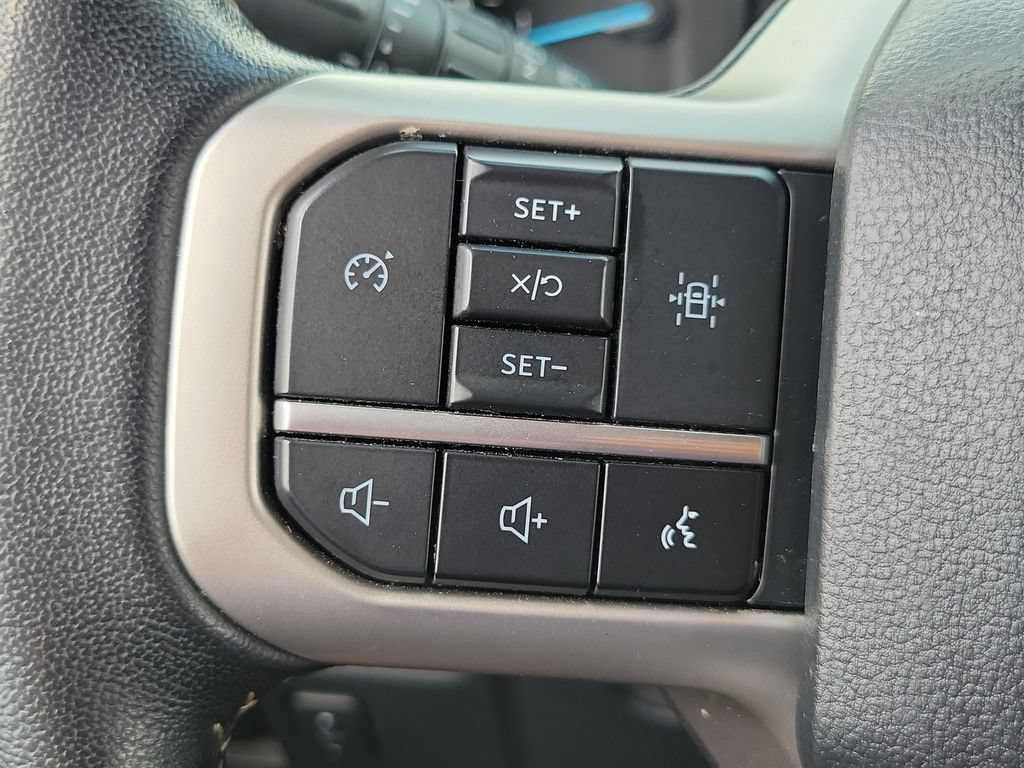 Used 2024 Ford Expedition XLT RWD image 26
