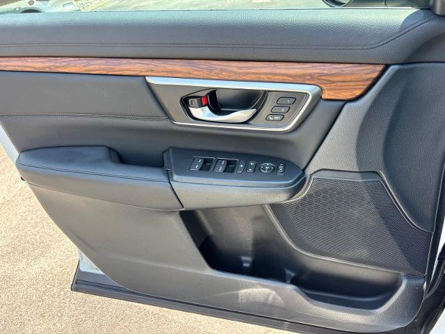 Used 2022 Honda CR-V Touring image 12