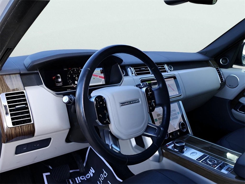 Used 2018 Land Rover Range Rover Supercharged image 18