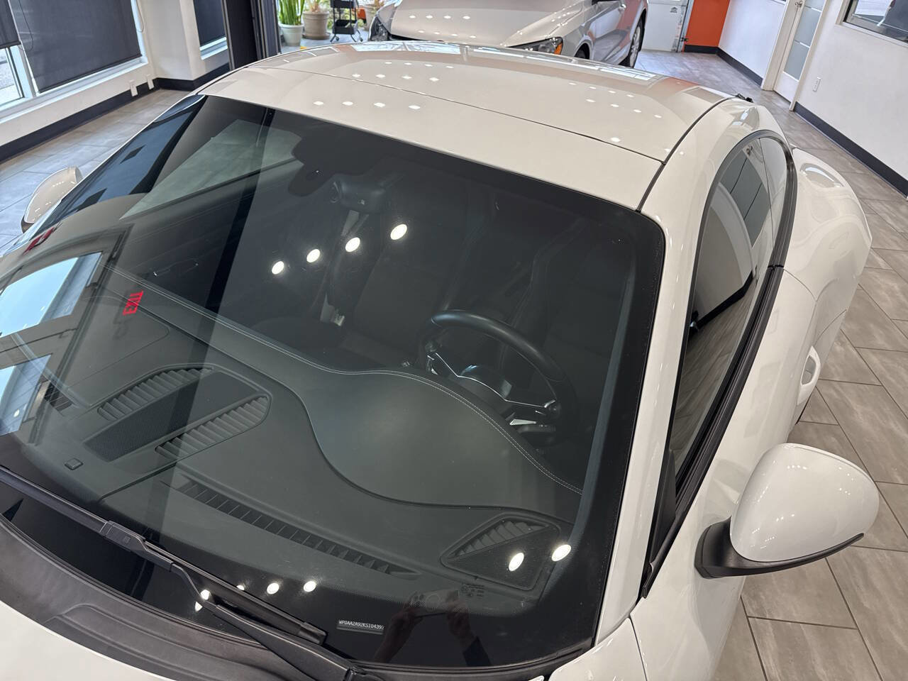 Used 2019 Porsche 911 Carrera 4 w/ Sportdesign Package image 12